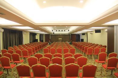 Aston Gideon Batam